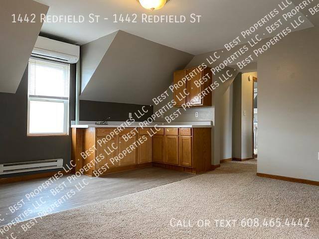 Apartment for rent at 1442 Redfield St, La Crosse, WI 54601