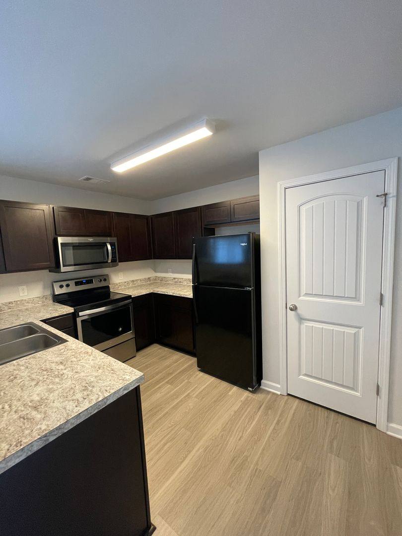 Townhouse for rent at 12 St Augustine Way, Port Wentworth, GA 31407