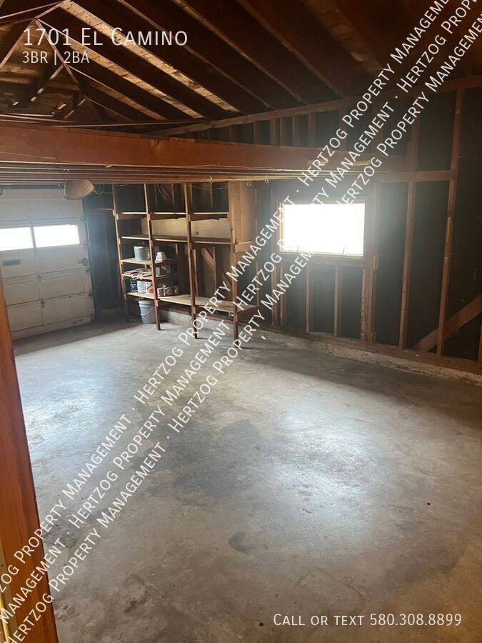 House for rent at 1701 El Camino, Ponca City, OK 74604