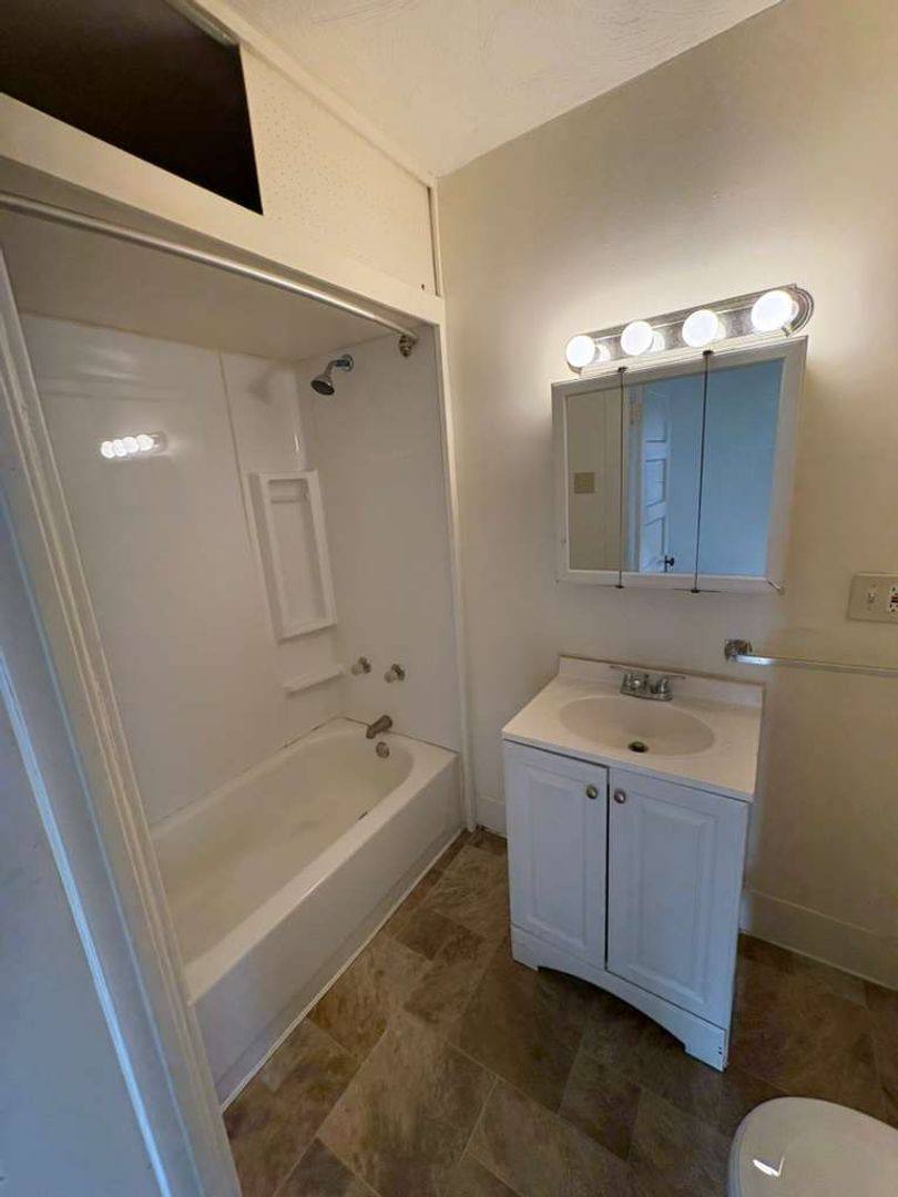 Apartment for rent at 3610 W 46 St, Cleveland, OH 44102