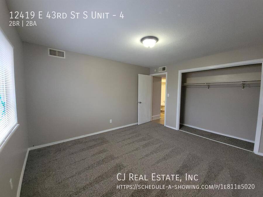 Apartment for rent at 12419 E 43rd St S #4, Independence, MO 64055