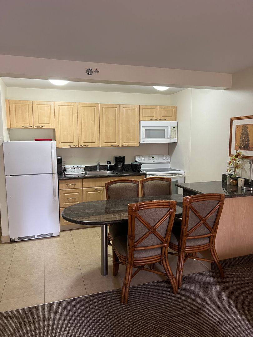 229 Paoakalani Ave #ASTON Waikiki Sunset, Honolulu, HI 96815
