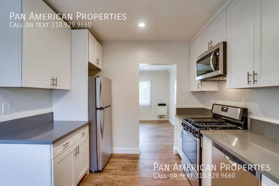 Apartment for rent at 455 W 4th St, Long Beach, CA 90802
