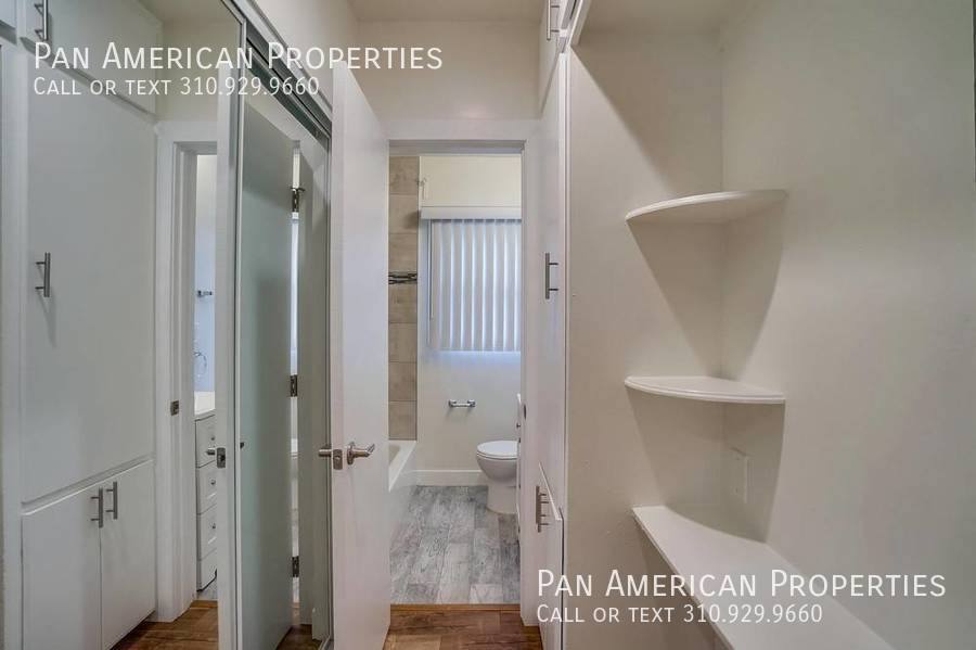 Apartment for rent at 455 W 4th St, Long Beach, CA 90802