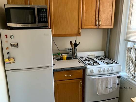 Apartment for rent at 360 Riverway #22, Boston, MA 02115