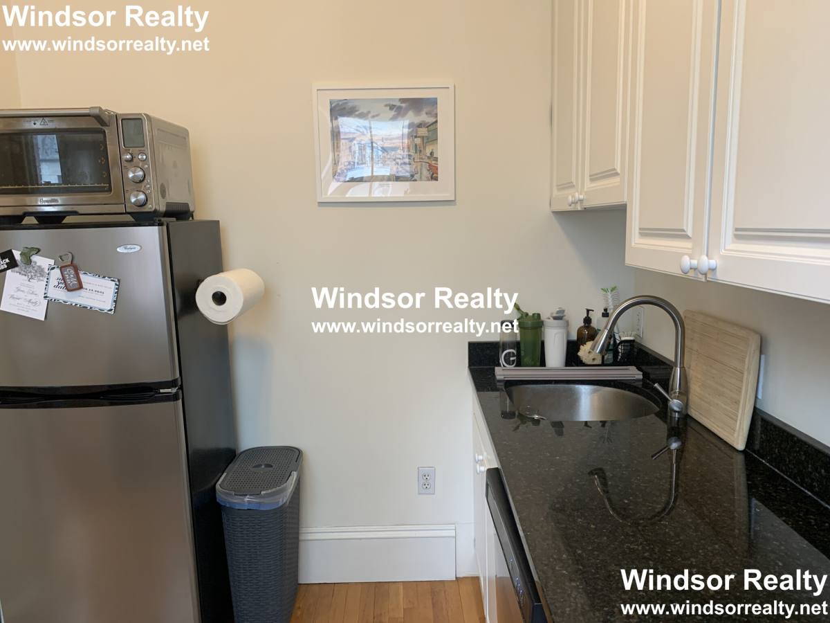 Apartment for rent at 29 Bowdoin St #3, Boston, MA 02114