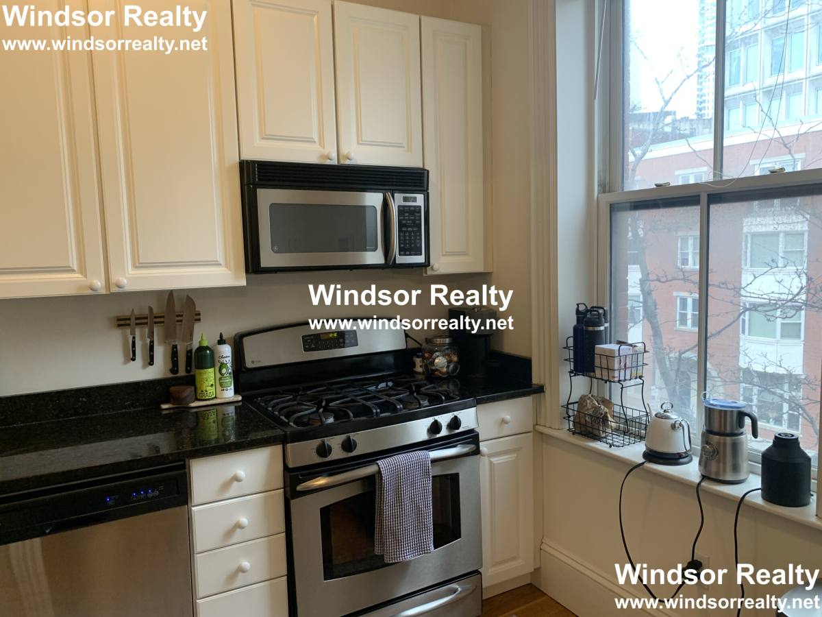 Apartment for rent at 29 Bowdoin St #3, Boston, MA 02114
