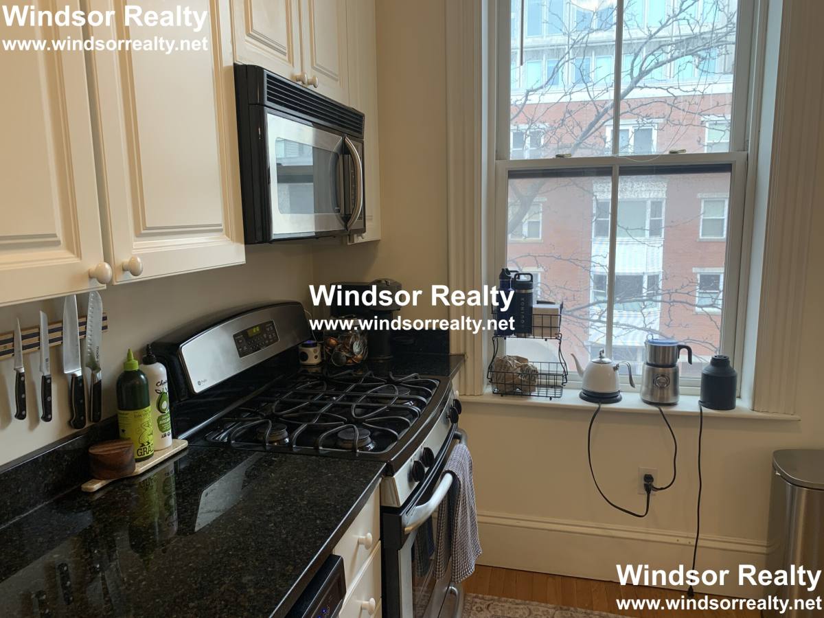 Apartment for rent at 29 Bowdoin St #3, Boston, MA 02114