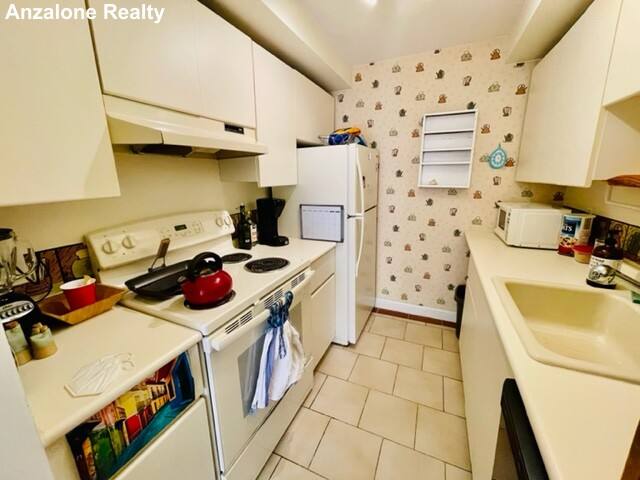 Apartment for rent at 19 Wiget St #202, Boston, MA 02113