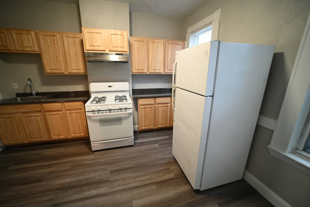 Apartment for rent at 278 Cypress St #2, Brookline, MA 02445
