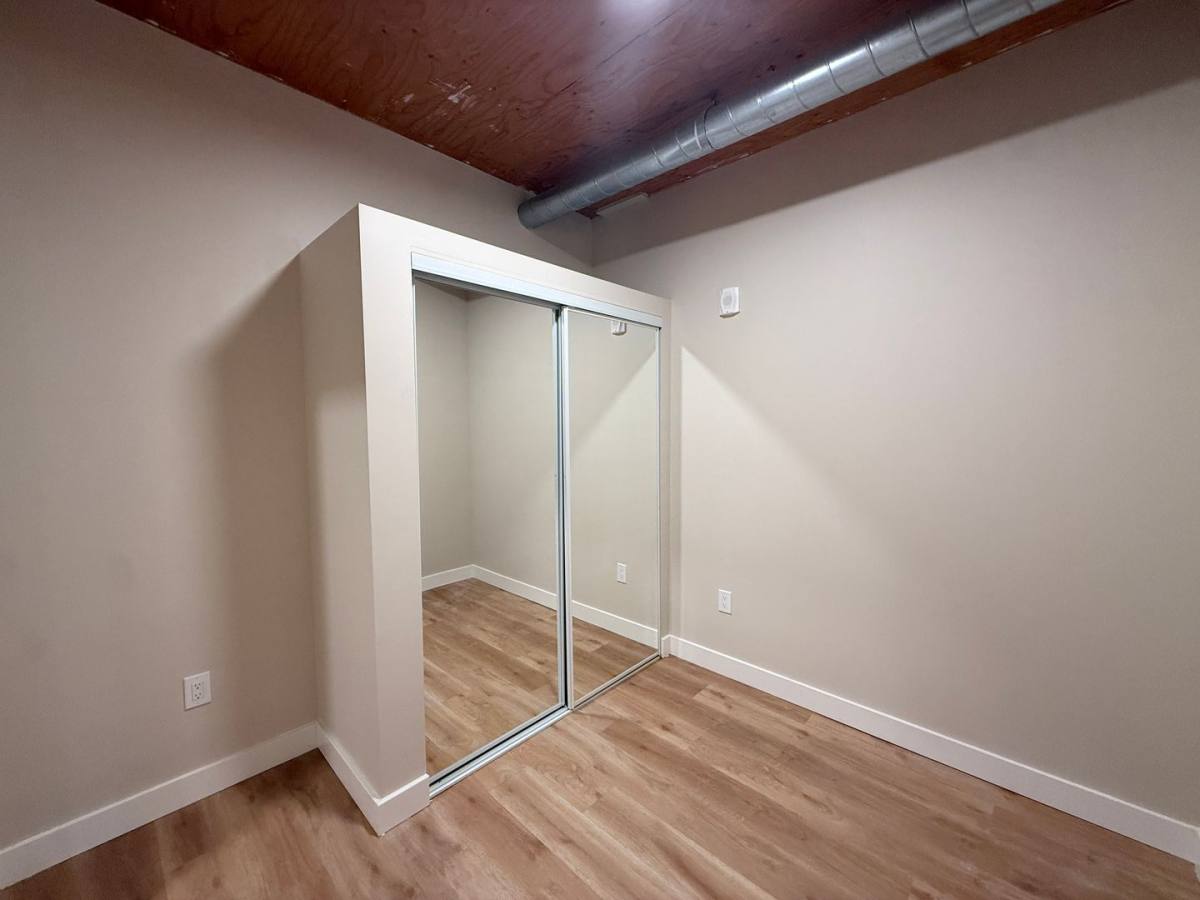 Apartment for rent at 316 12th St, Oakland, CA 94607
