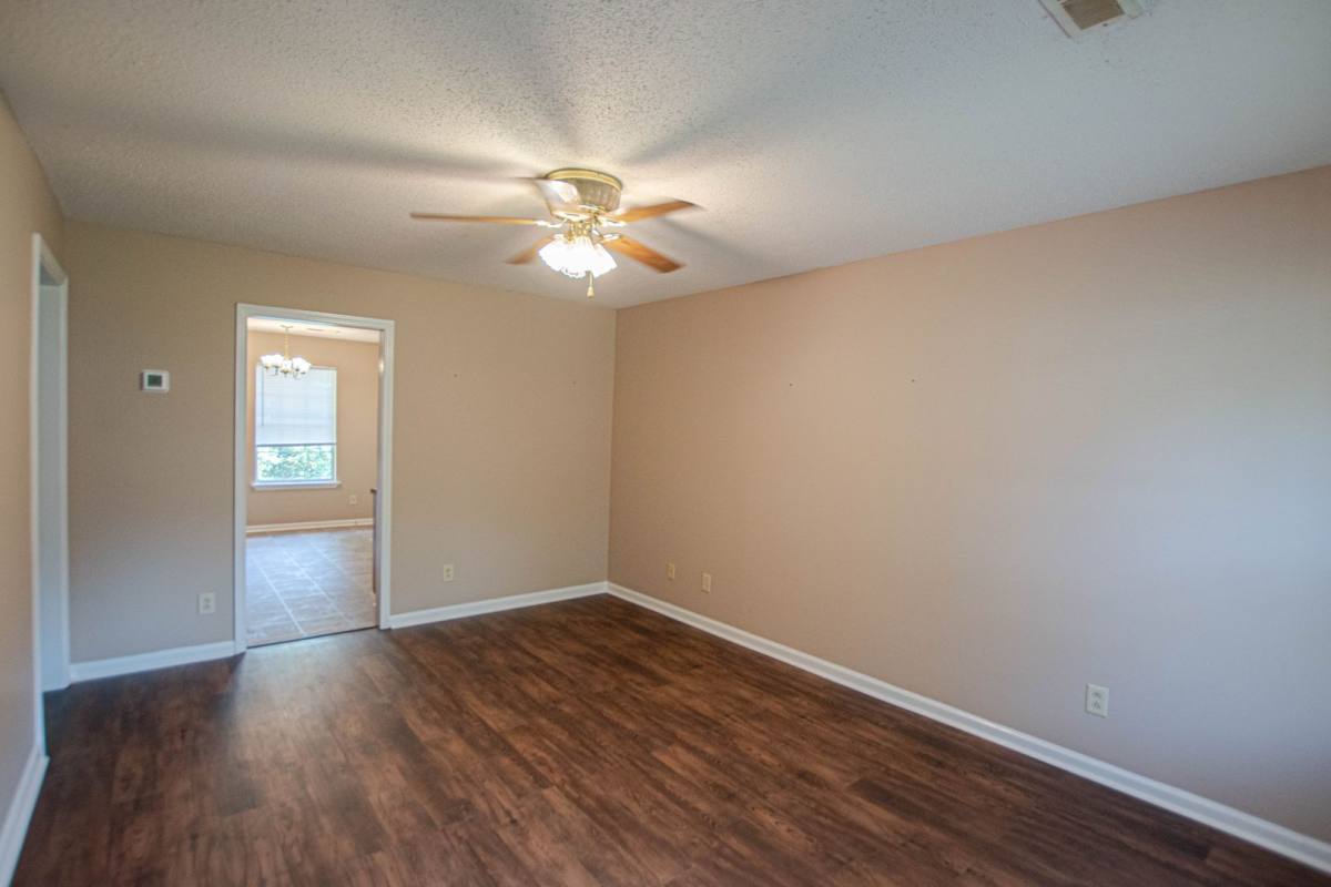 Apartment for rent at 701 Peacher's Dr, Clarksville, TN 37042