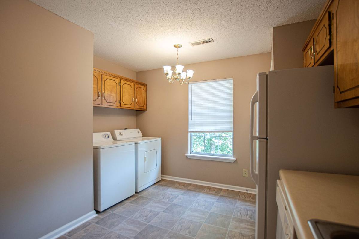 Apartment for rent at 701 Peacher's Dr, Clarksville, TN 37042