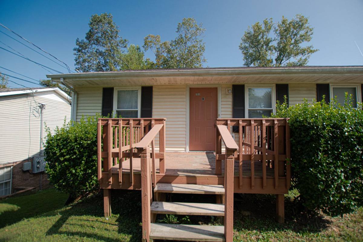 Apartment for rent at 701 Peacher's Dr, Clarksville, TN 37042