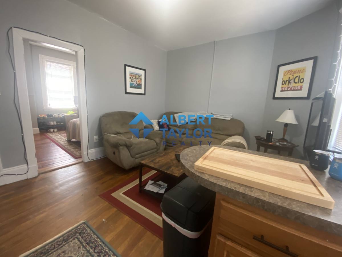 Apartment for rent at 881 Huntington Ave #7, Boston, MA 02115