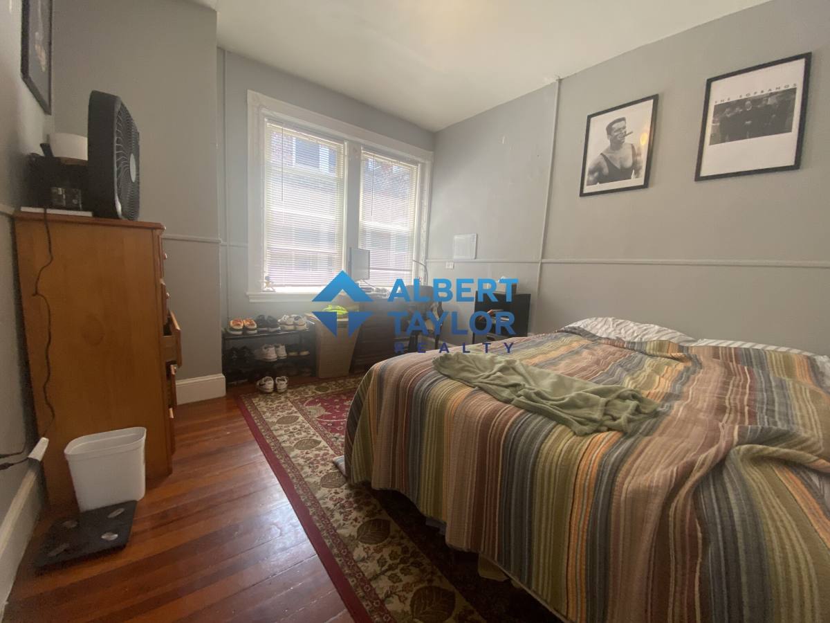 Apartment for rent at 881 Huntington Ave #7, Boston, MA 02115