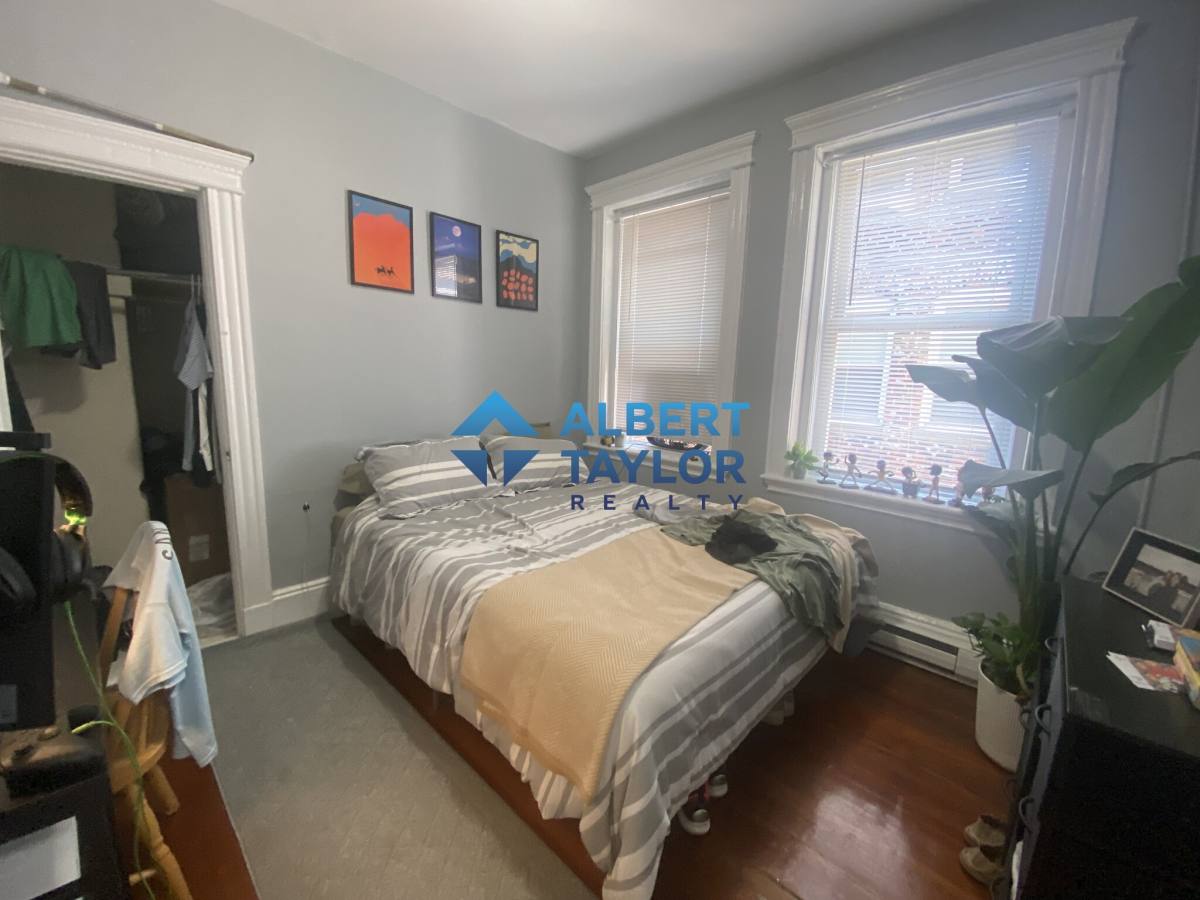 Apartment for rent at 881 Huntington Ave #7, Boston, MA 02115