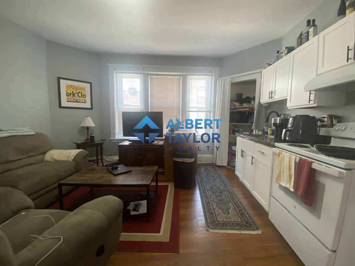 Apartment for rent at 881 Huntington Ave #7, Boston, MA 02115