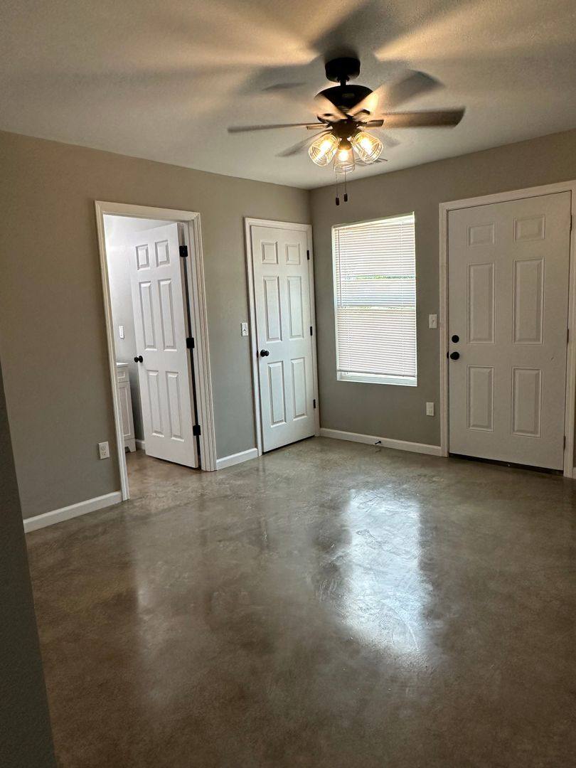 Apartment for rent at 120-122 S Pearl, Joplin, MO 64801