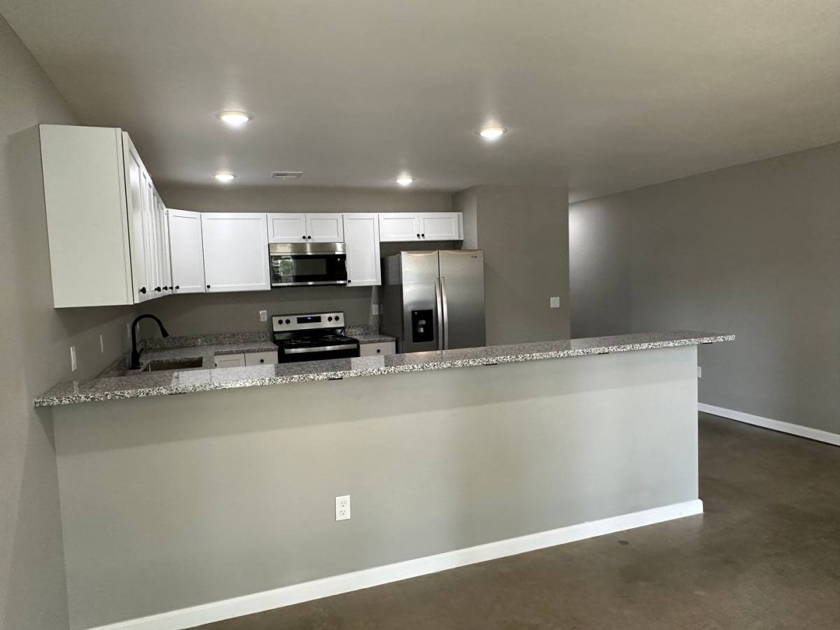 Apartment for rent at 120-122 S Pearl, Joplin, MO 64801