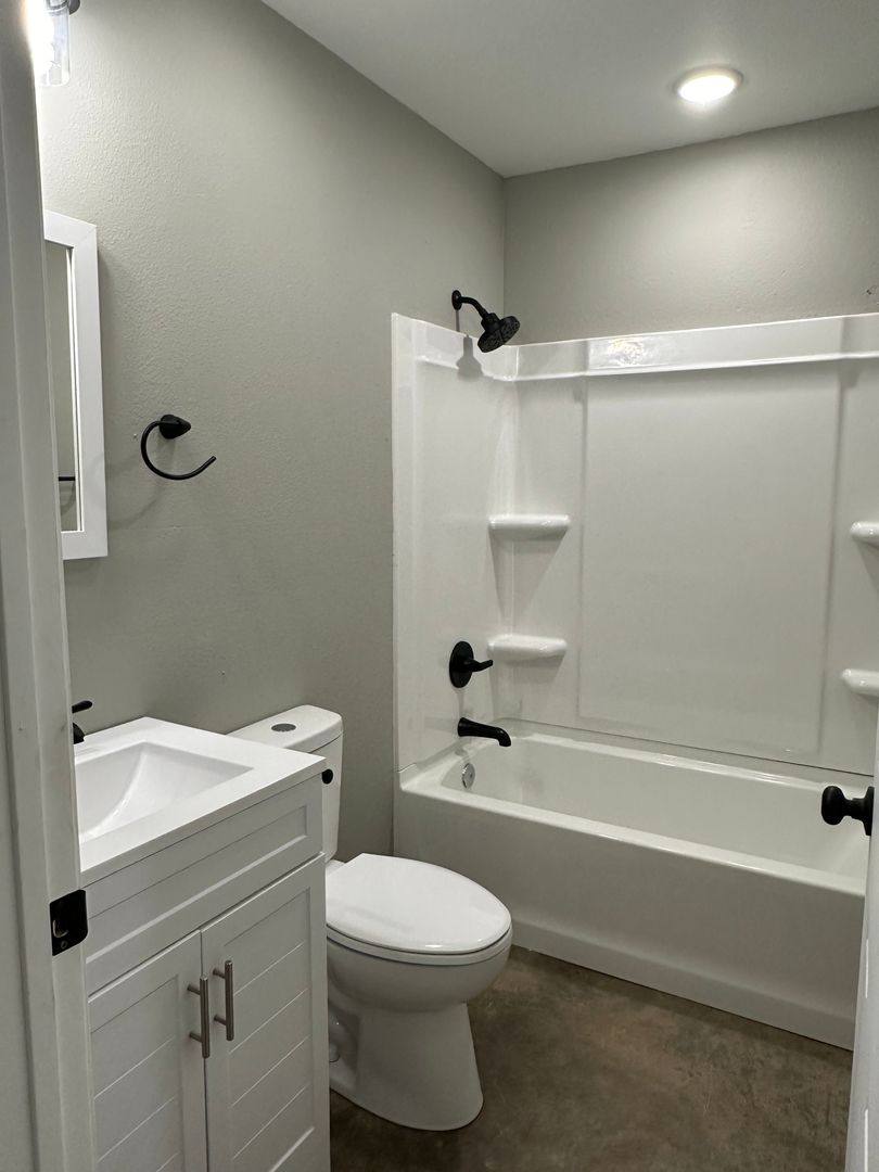 Apartment for rent at 120-122 S Pearl, Joplin, MO 64801