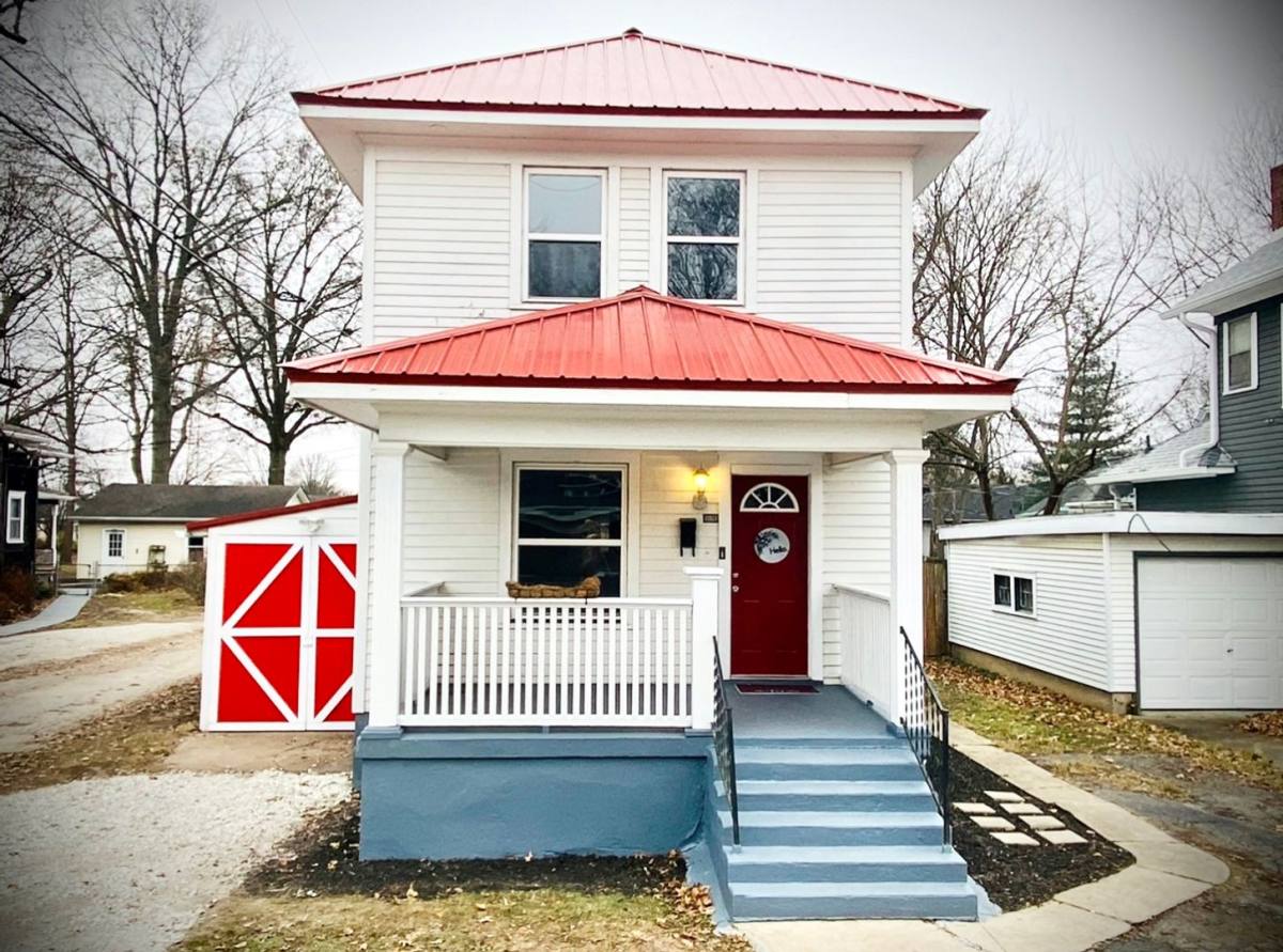 House for rent at 1115 Hulman St, Terre Haute, IN 47802