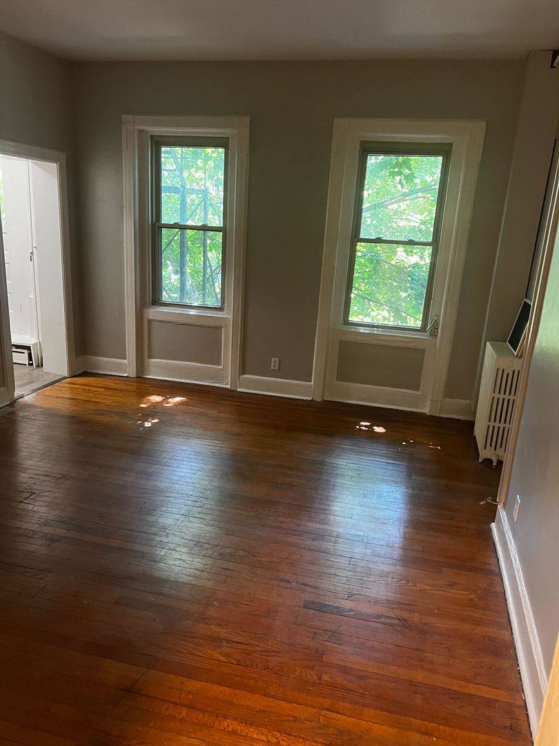 Apartment for rent at 236 Lark St #2R, Albany, NY 12210