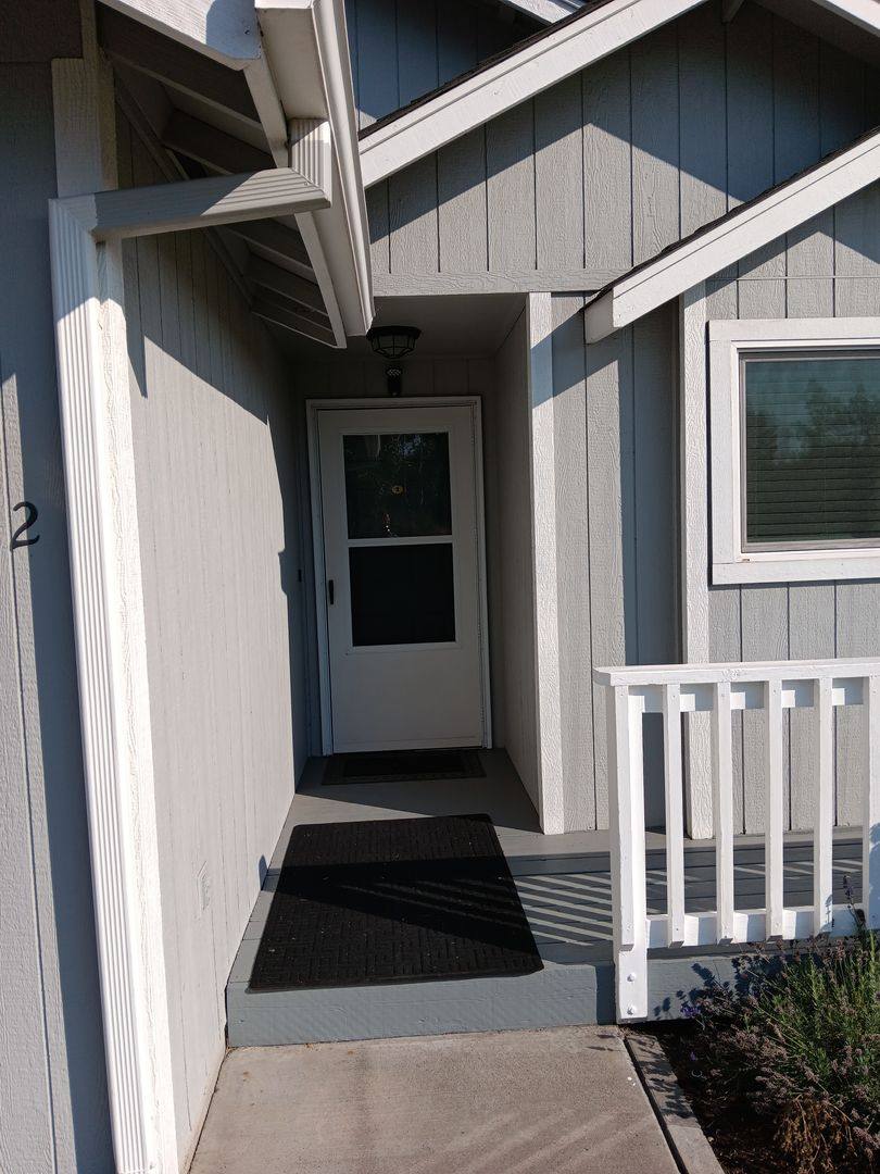 House for rent at 3092 NE Tahoe Court, Bend, OR 97701