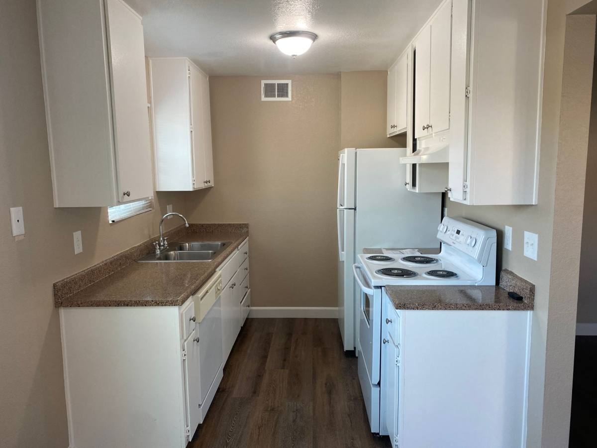 Apartment for rent at 5727 Sutter Ave, Carmichael, CA 95608