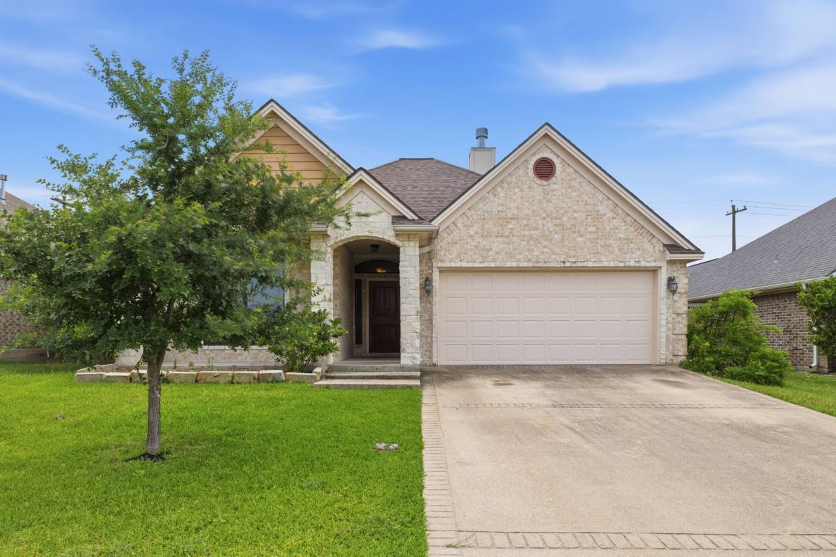 House for rent at 144 Roucourt Loop, College Station, TX 77845