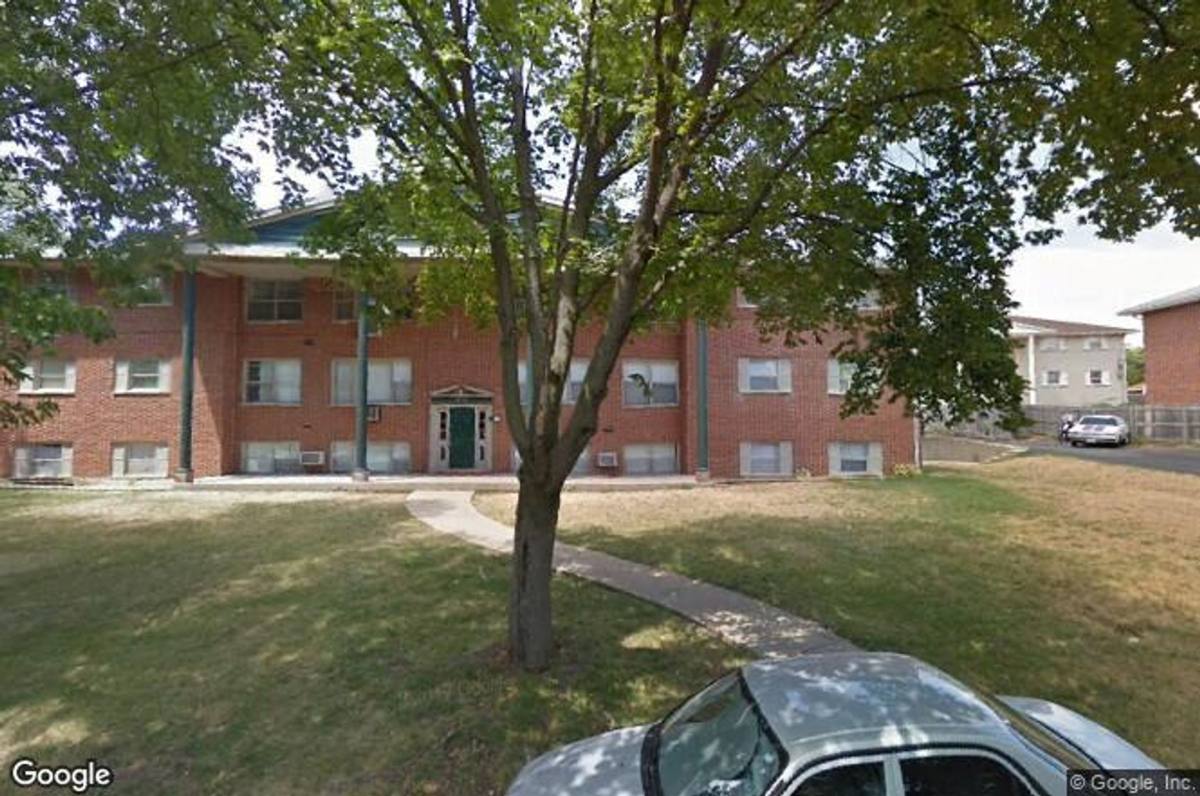 Apartment for rent at 3335 Sun Valley Terrace, Rockford, IL 61103