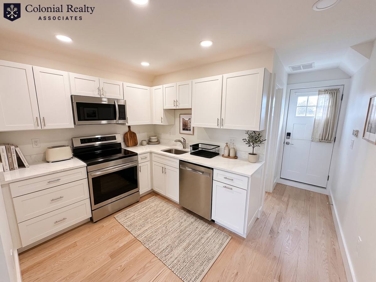 Townhouse for rent at 69 Elm St #2, Watertown, MA 02472