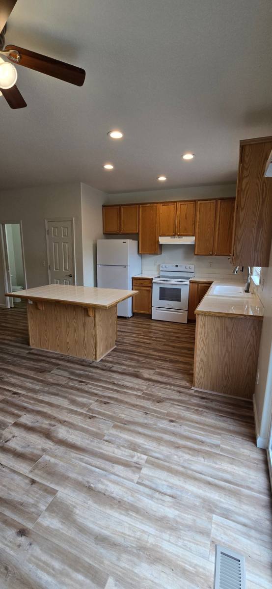 Townhouse for rent at 18558 SW Takena Court, Beaverton, OR 97003