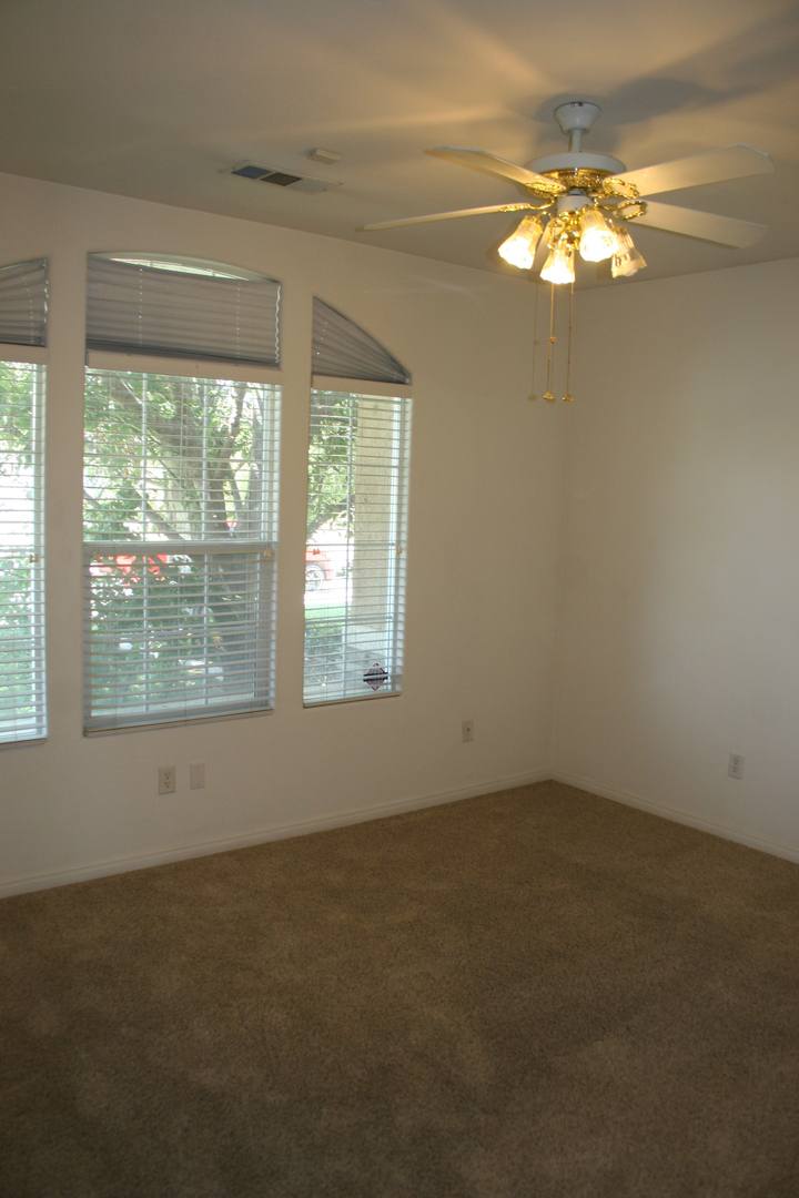 House for rent at 11917 Roaring River Ave, Bakersfield, CA 93311