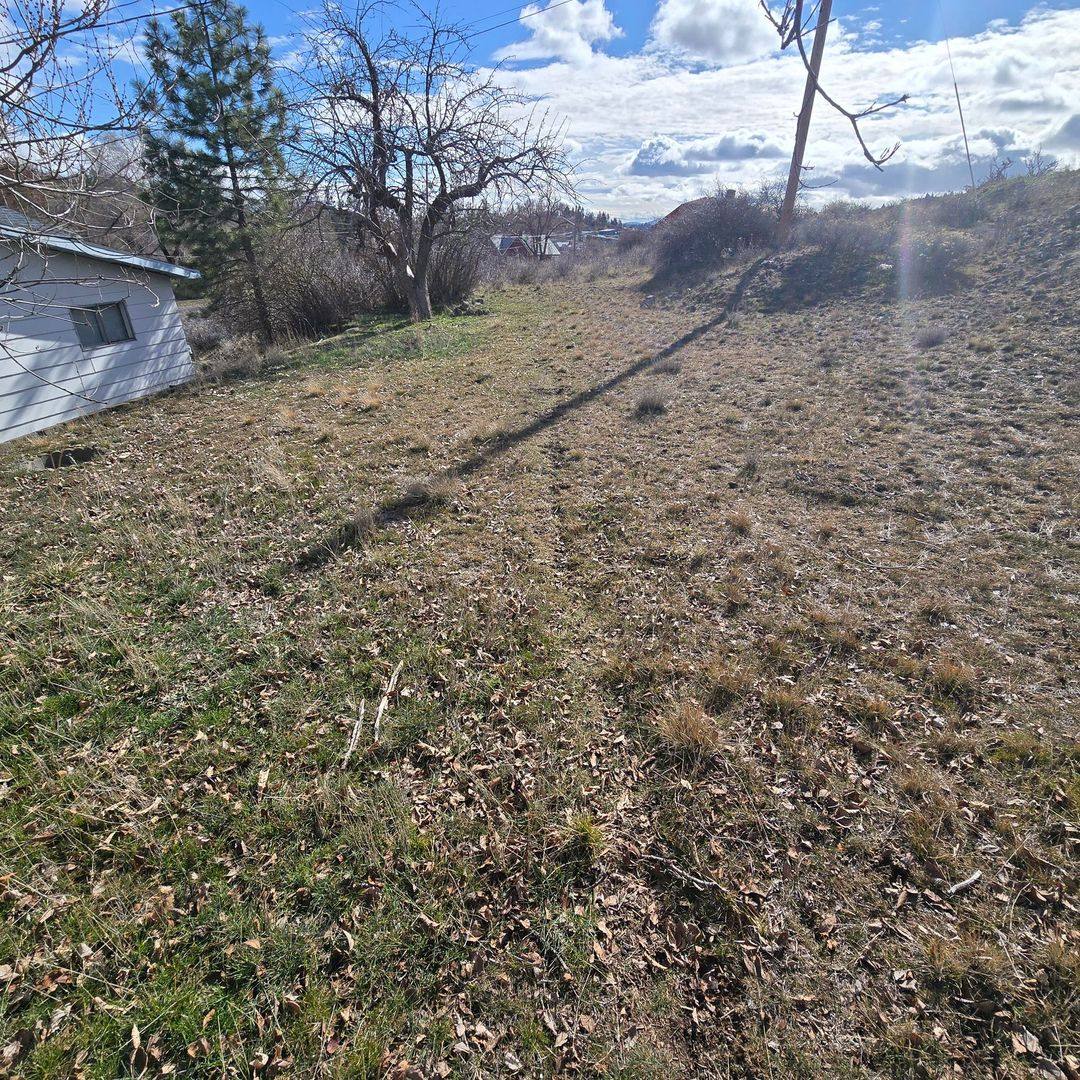 House for rent at 1000 California Ave, Klamath Falls, OR 97601