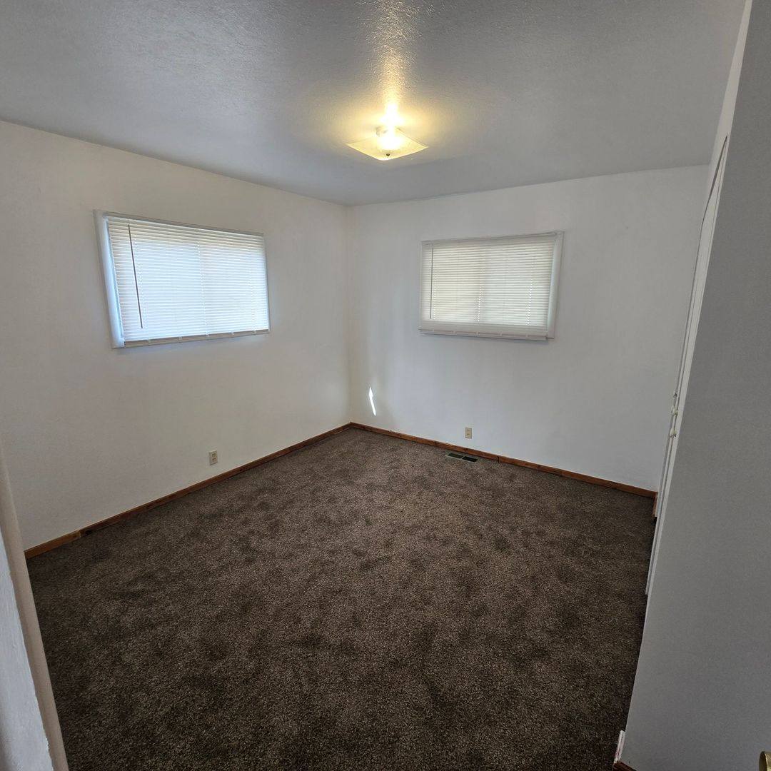 House for rent at 1000 California Ave, Klamath Falls, OR 97601