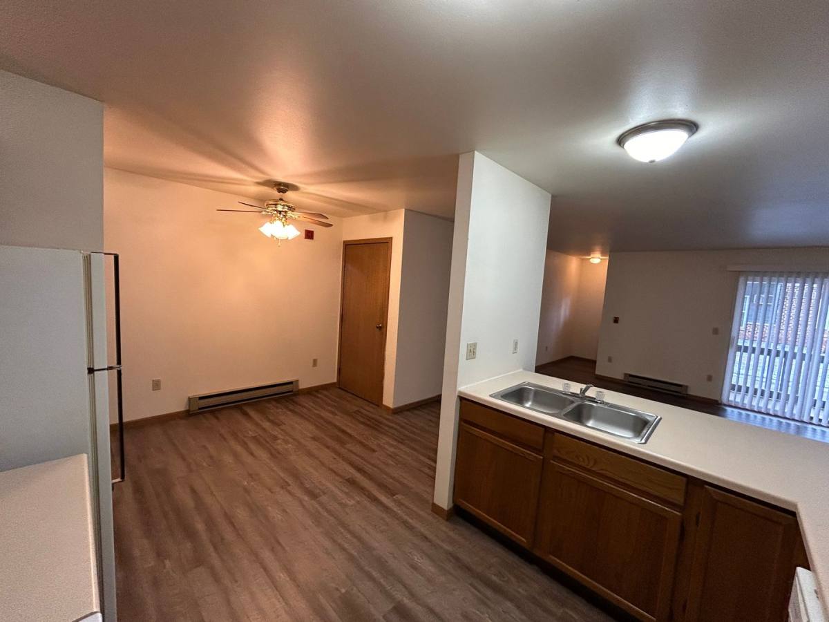 Apartment for rent at 1948-1976 Colony Court, Beloit, WI 53511