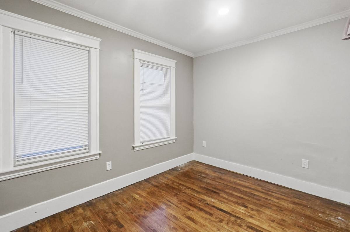 Apartment for rent at 131 Providence St, Worcester, MA 01604