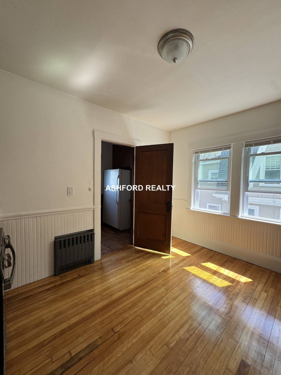 House for rent at 36 Commonwealth Rd #2, Watertown, MA 02472