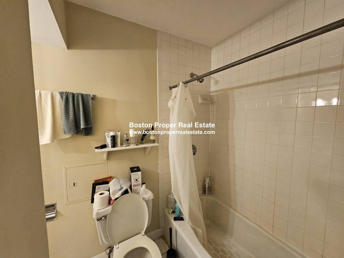 Condo for rent at 40 Saint Botolph #46, Boston, MA 02116