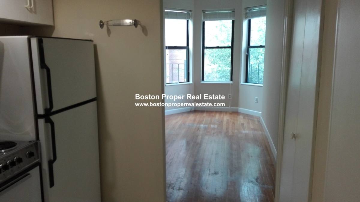 Condo for rent at 40 Saint Botolph #46, Boston, MA 02116