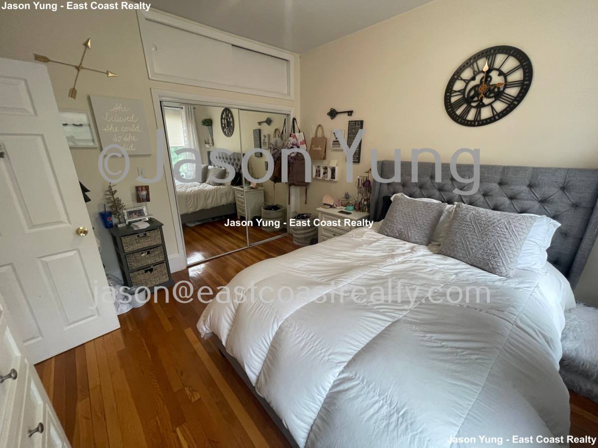 Apartment for rent at 1482 Beacon St #33, Brookline, MA 02446