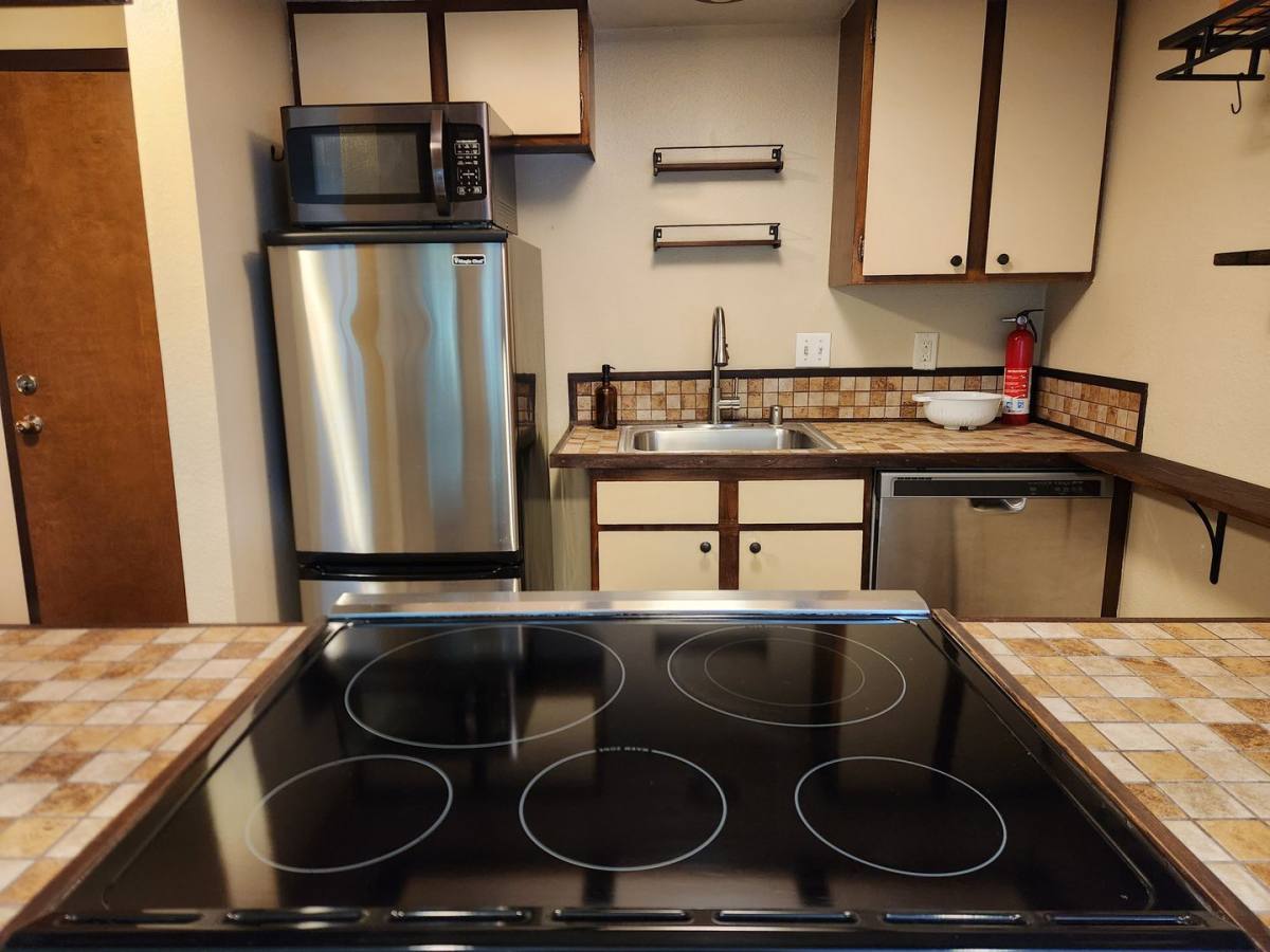 House for rent at 2 Marigold Dr, Bellingham, WA 98229