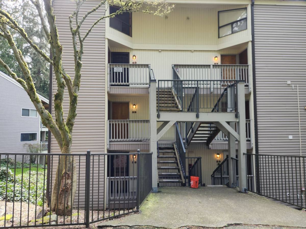 House for rent at 2 Marigold Dr, Bellingham, WA 98229
