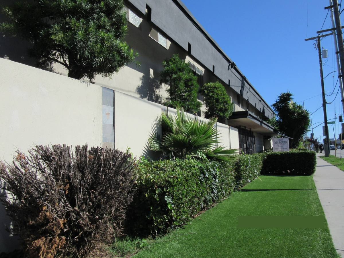 Apartment for rent at 12714 Inglewood Ave, Hawthorne, CA 90250