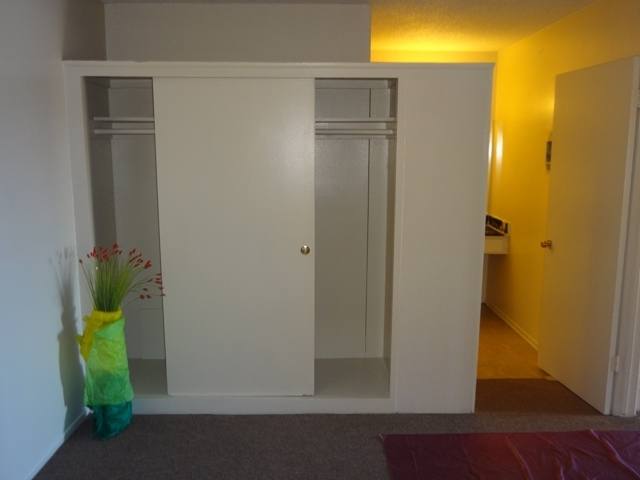 Apartment for rent at 12714 Inglewood Ave, Hawthorne, CA 90250