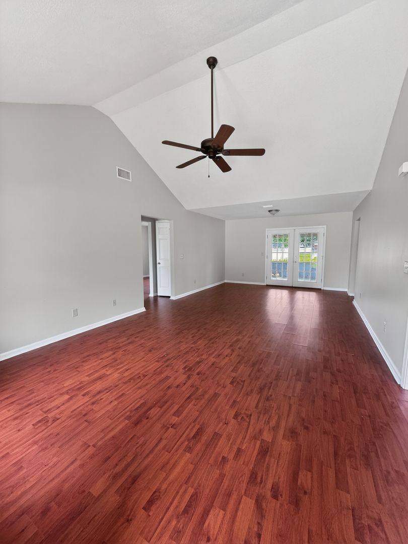 House for rent at 12 E Beaver Lane, Midway, GA 31320