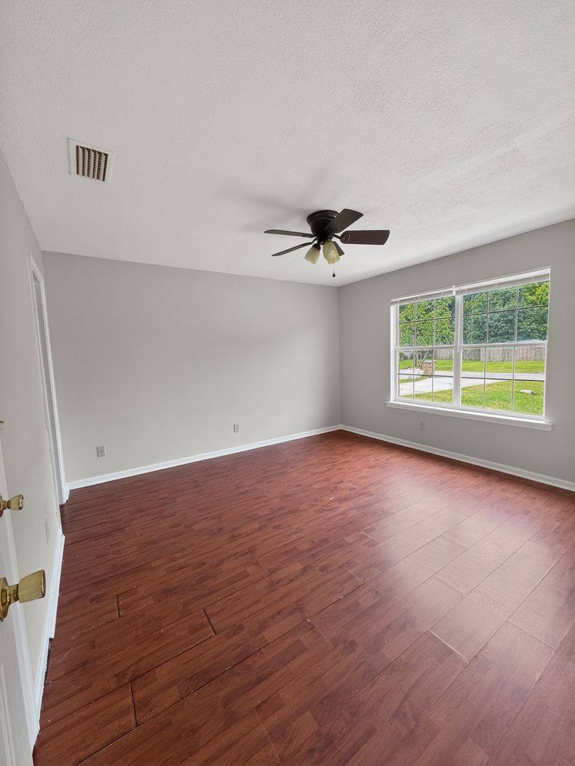 House for rent at 12 E Beaver Lane, Midway, GA 31320