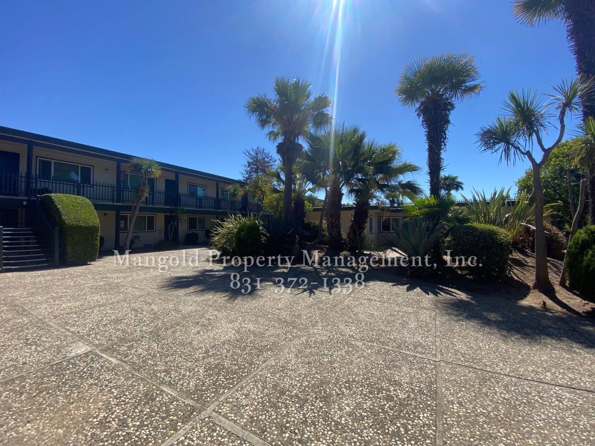Apartment for rent at 333 W Laurel Dr, Salinas, CA 93906
