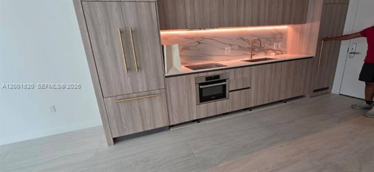 Apartment for rent at 77 SE #5, Miami, FL 33131